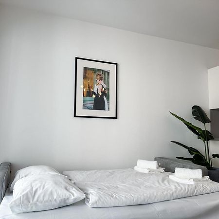 Aparthotel Vienna Hills Living Exterior foto